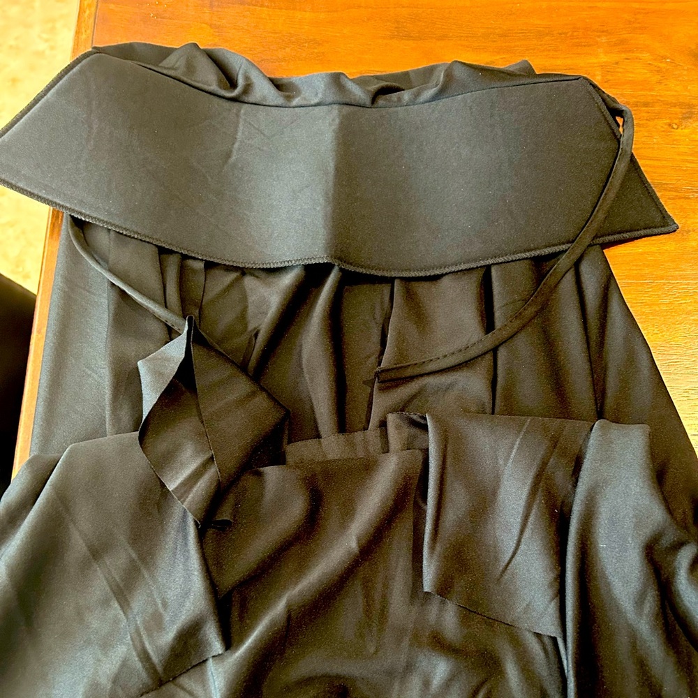 Halloween costume vampire robe.
